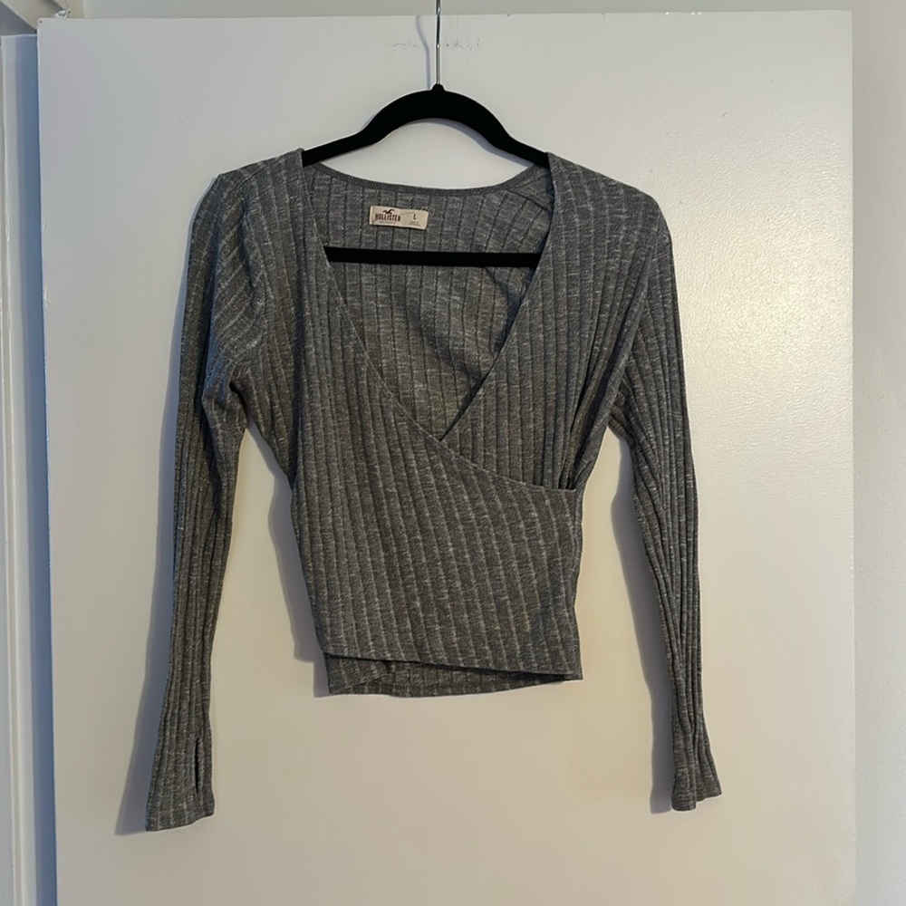Hollister crossover top